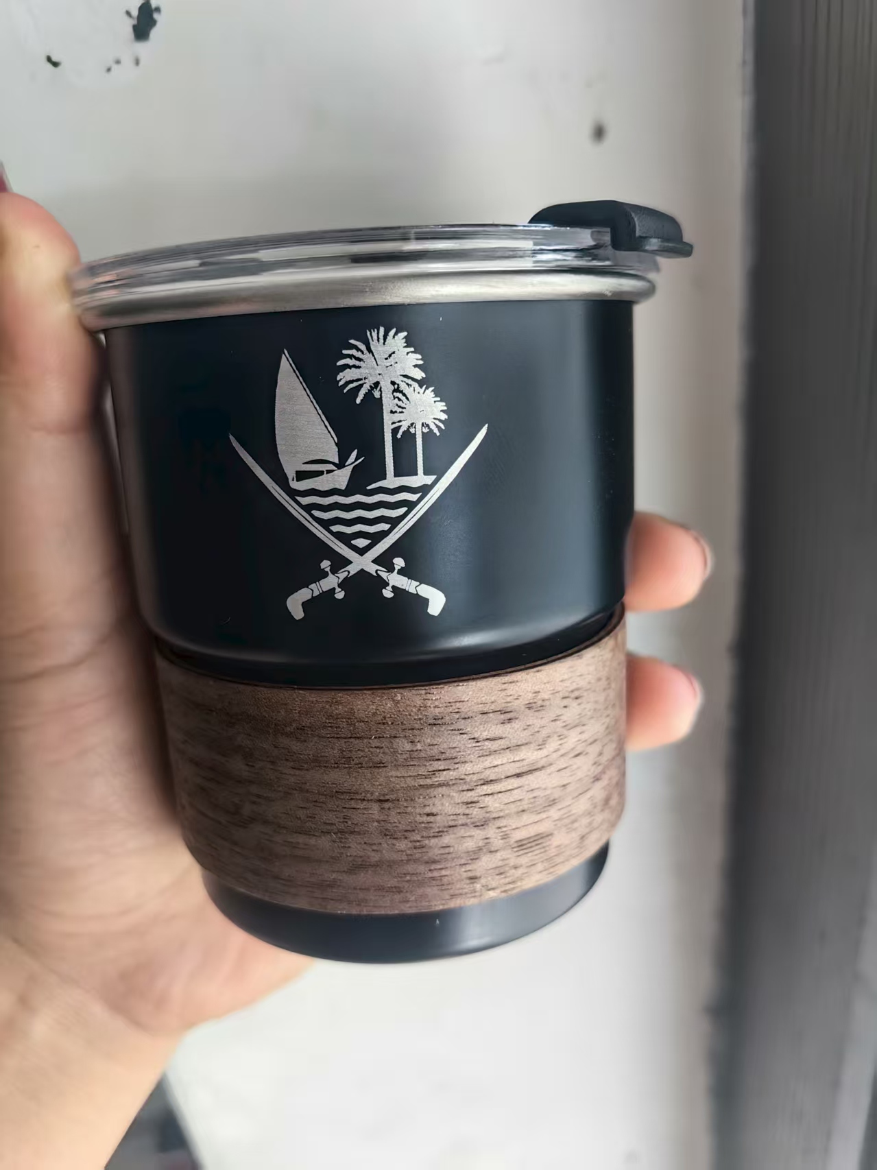 Новая кофейная кружка с логоти – обзор и цена Coffee Tea Name